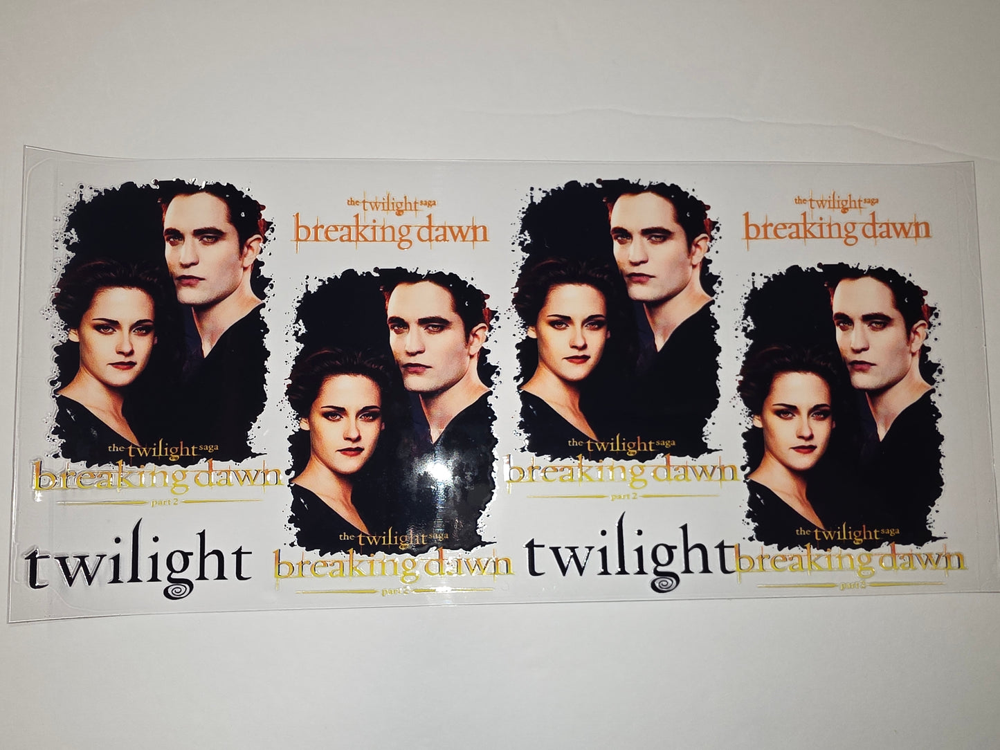 Twilight Breaking Dawn Bella & Edward Tumbler Wrap - Vampire Romance Design
