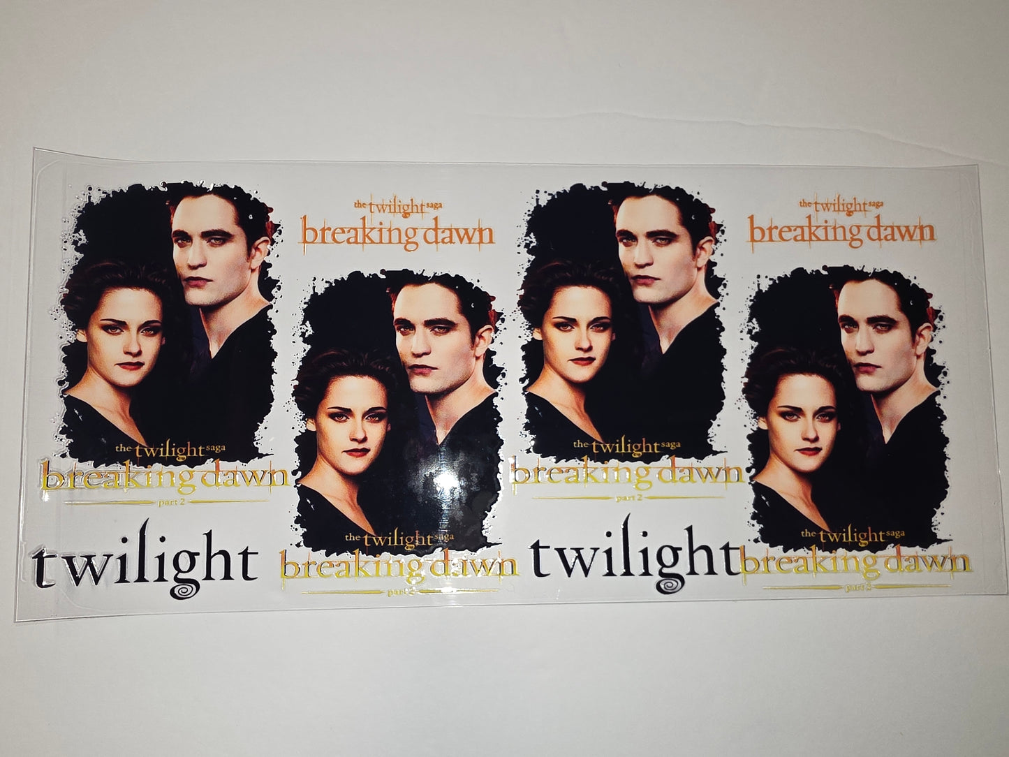 Twilight Saga Breaking Dawn Part 2 Tumbler Wrap - Bella & Edward Design