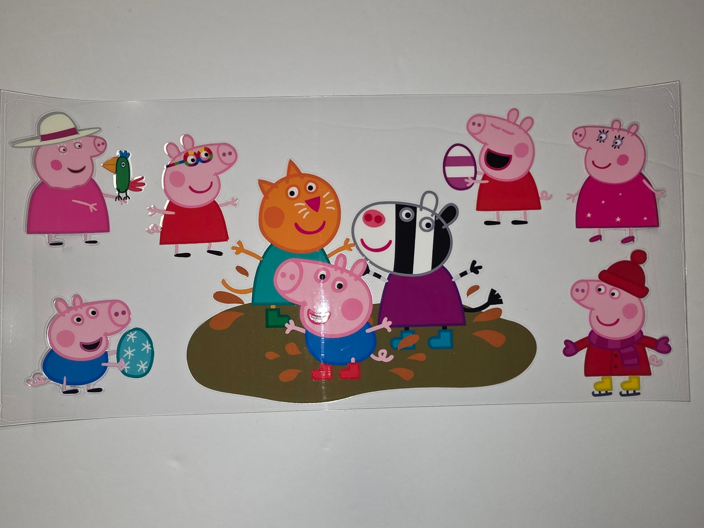 Peppa Pig Characters Mud Puddle Tumbler Wrap - Fun Cartoon Design for Kids' Drinkware
