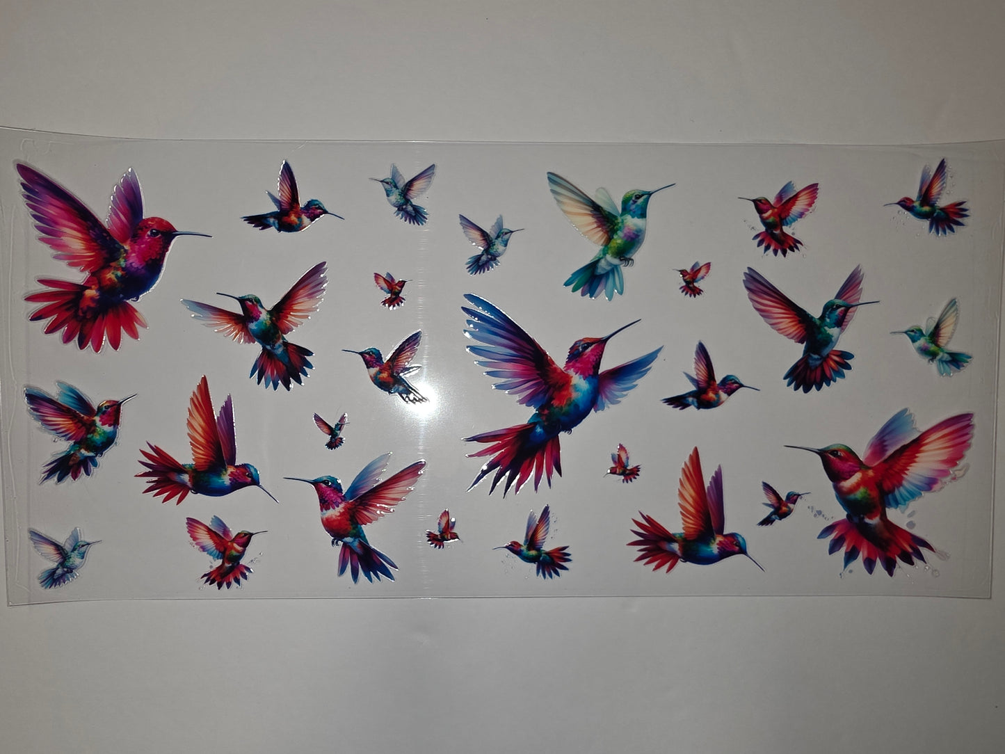 Vibrant Hummingbird Tumbler Wrap - Colorful Bird Design for Cups & Drinkware