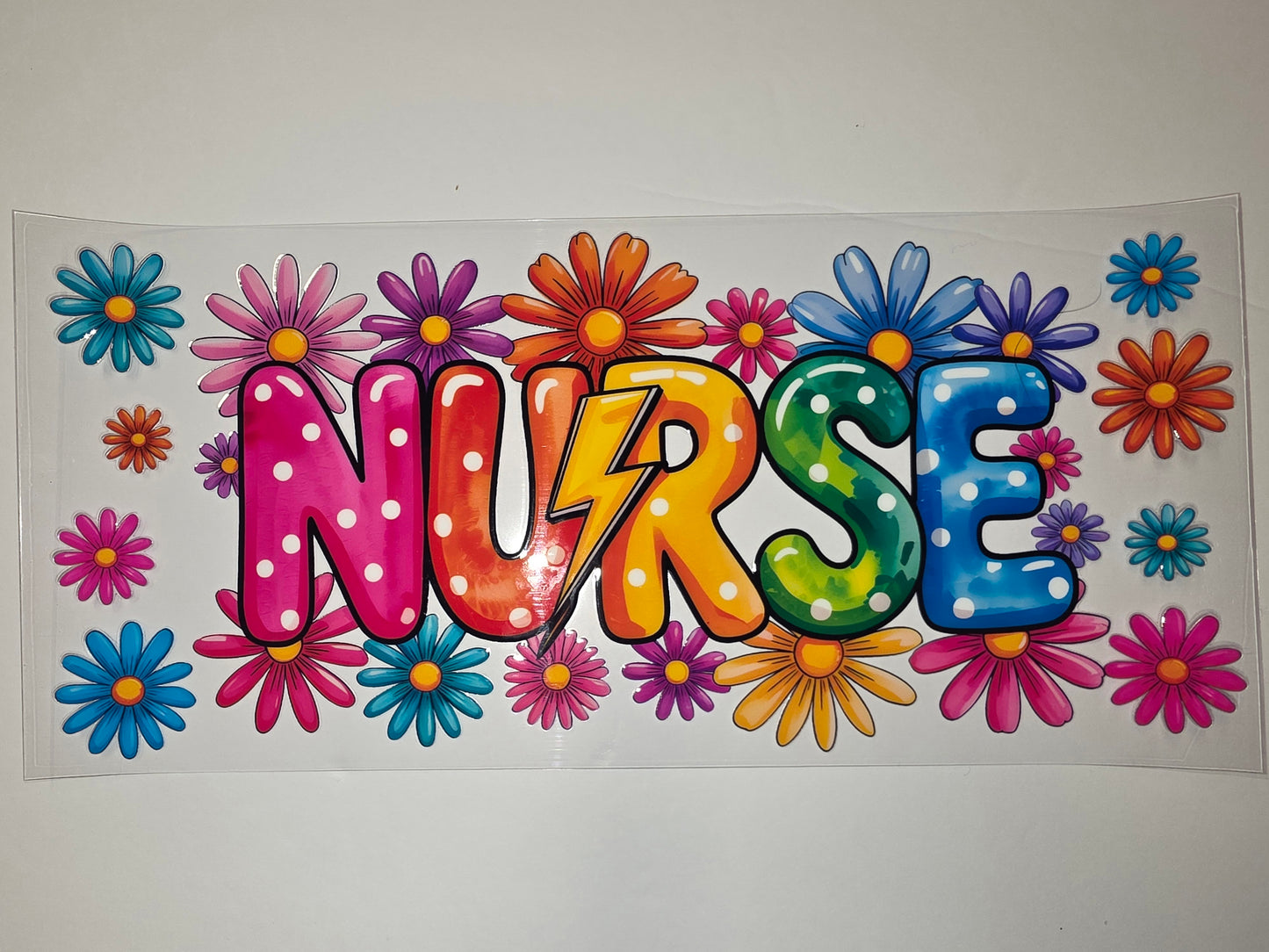 Retro Daisy "Nurse" Tumbler Wrap - Vibrant Floral Design for Drinkware