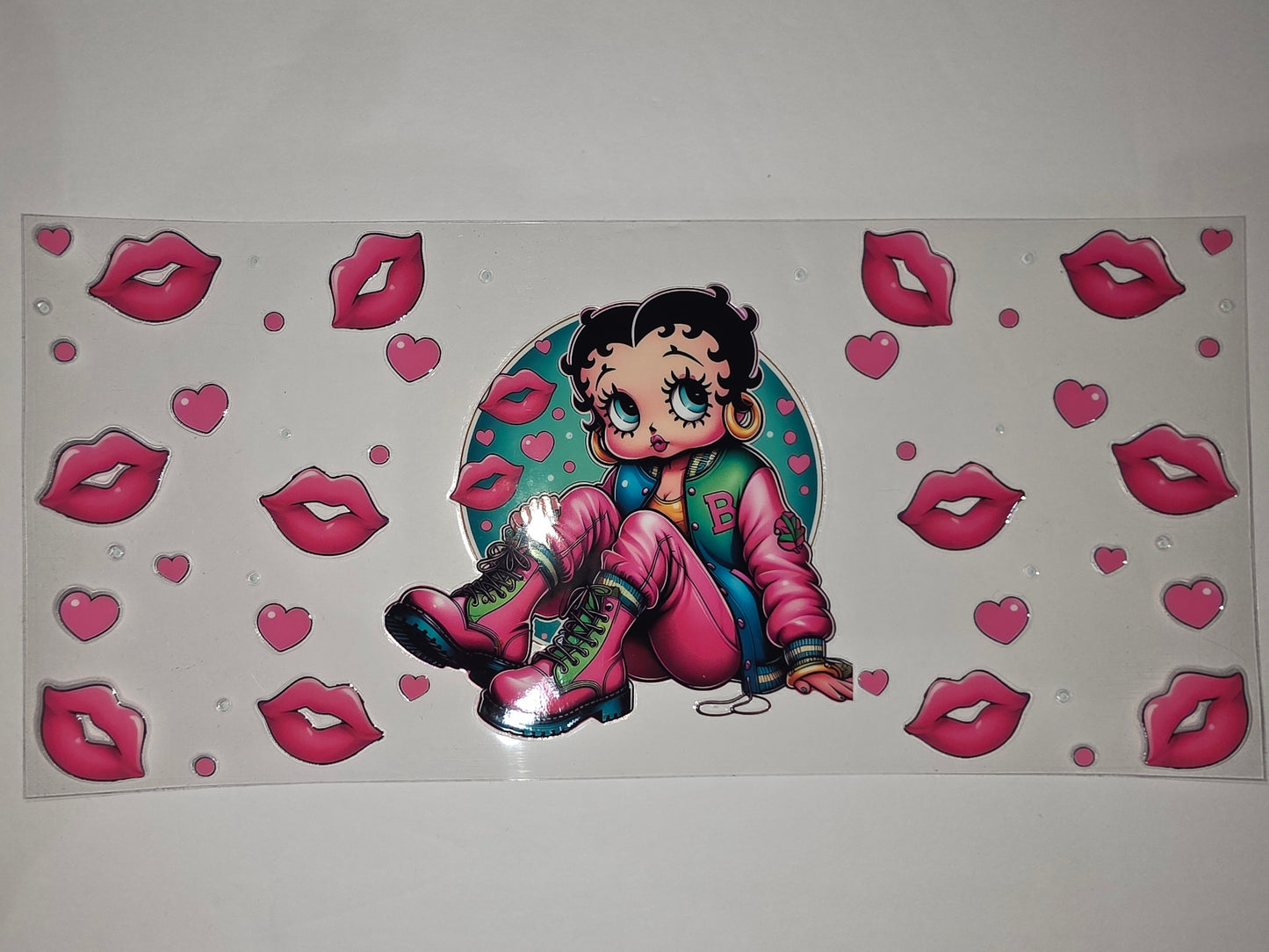 Betty Boop Pink Lips & Hearts Tumbler Wrap | Retro Cartoon Drinkware Design