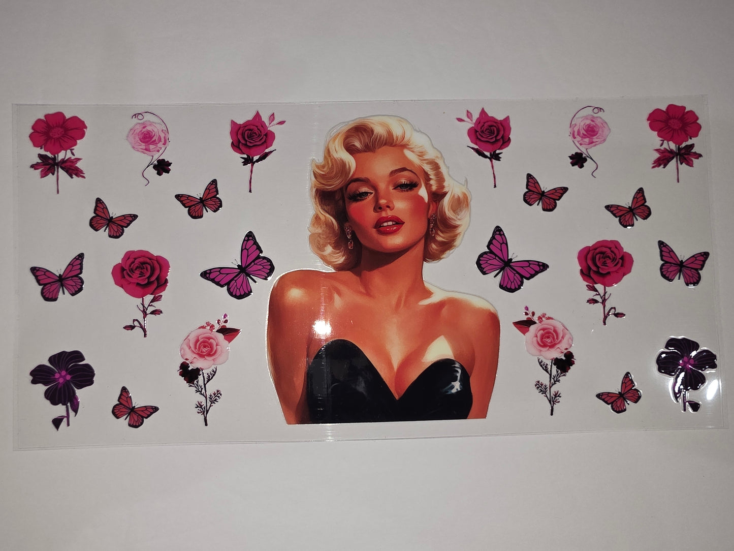 Marilyn Monroe & Pink Butterfly Flower Tumbler Wrap | Vintage Glamour Drinkware Design