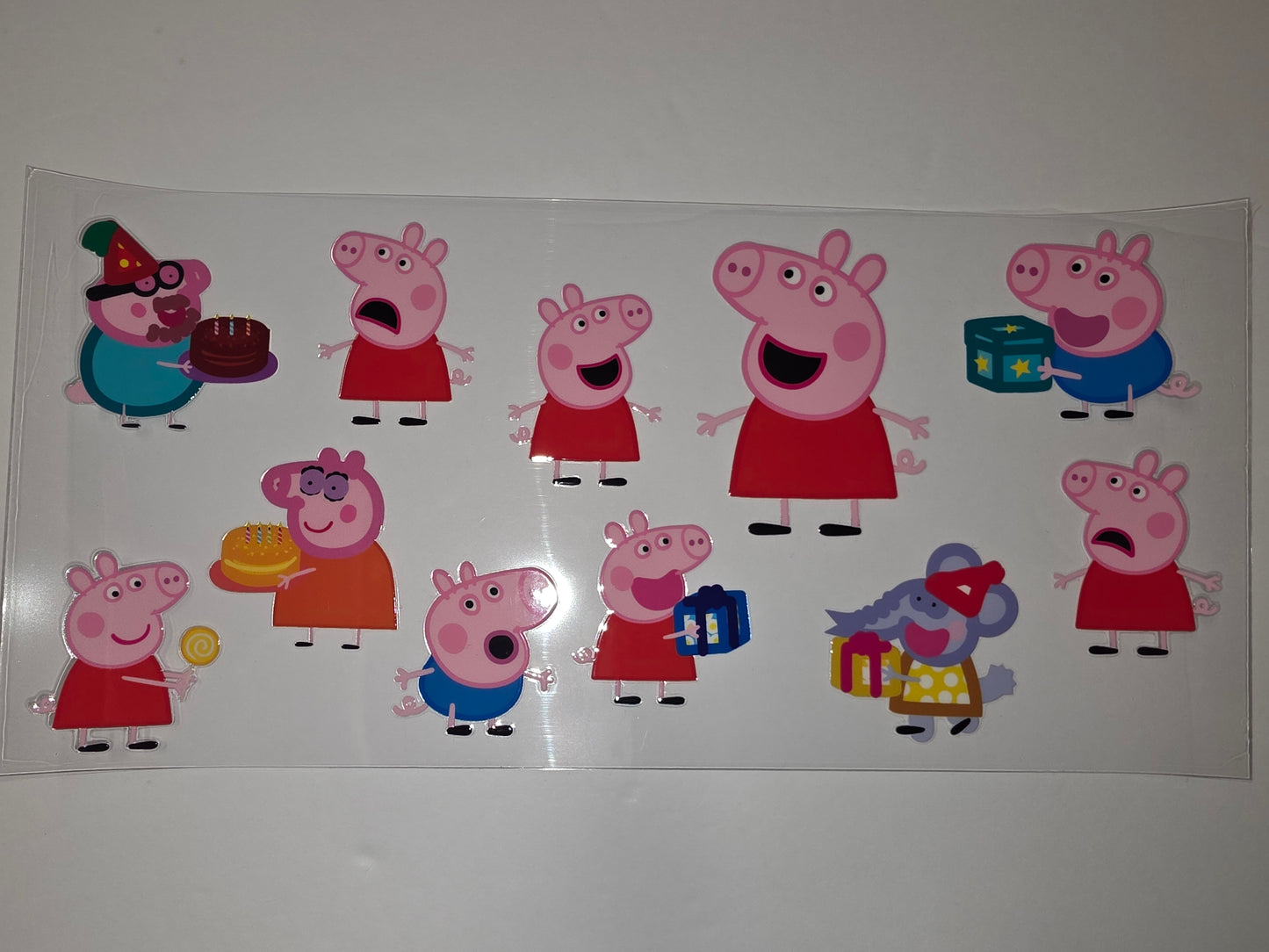 Peppa Pig Birthday Party Tumbler Wrap - Cute Pink Pig Characters & Gifts