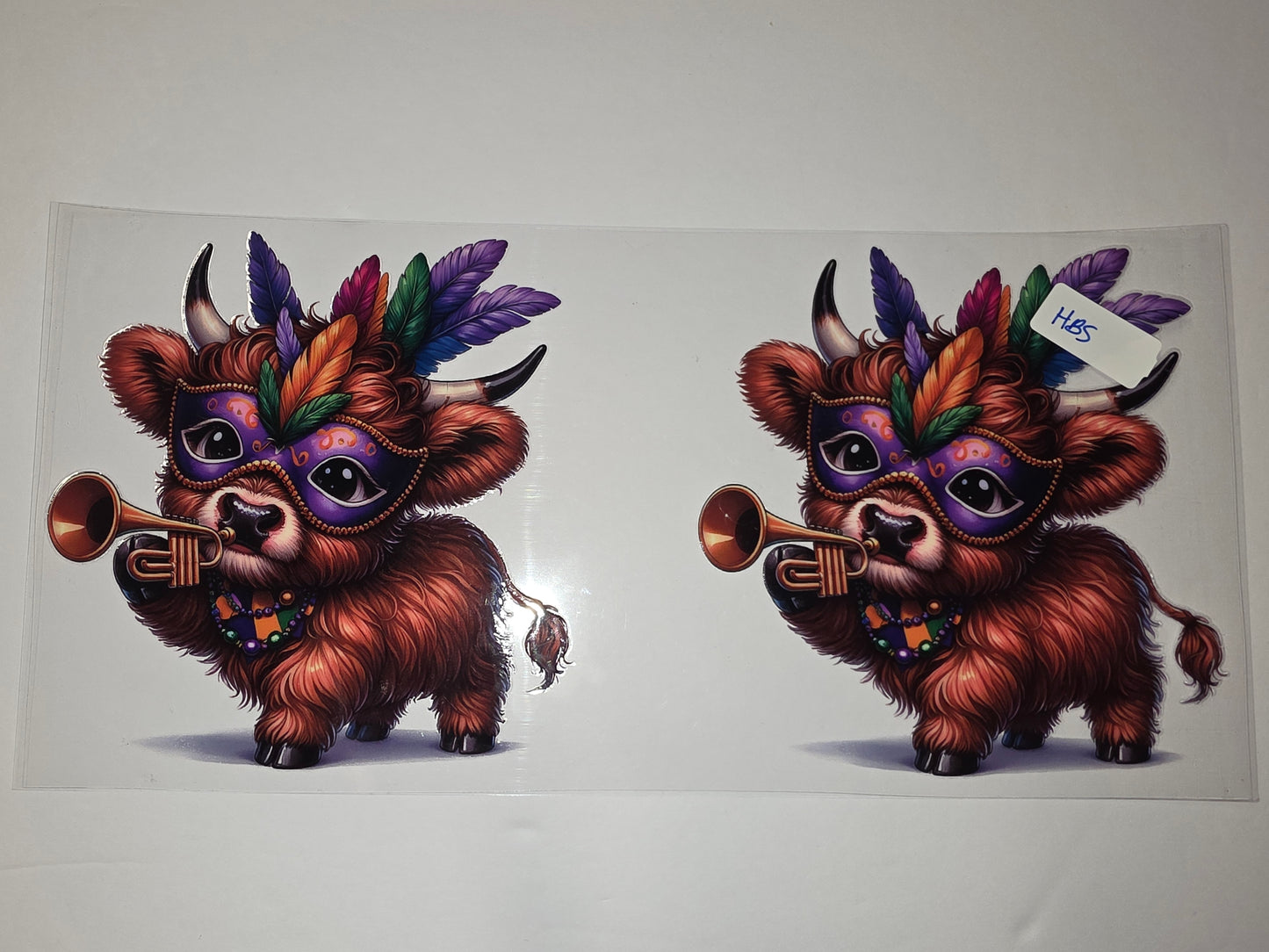 Mardi Gras Highland Cow Tumbler Wrap - Festive Purple Mask & Feathers