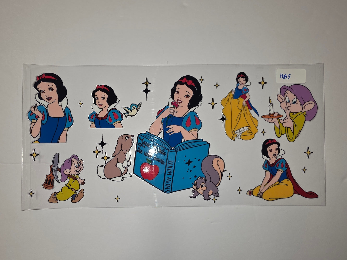 Snow White and the Seven Dwarfs Tumbler Wrap | Classic Disney Characters | Blue, Yellow, Red