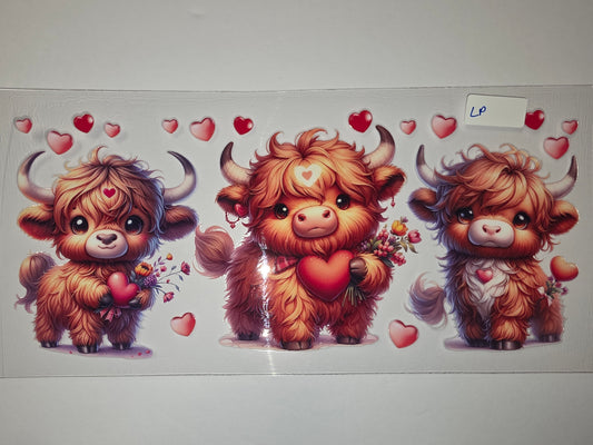 Cute Highland Cow Valentine Tumbler Wrap - Hearts & Flowers Design