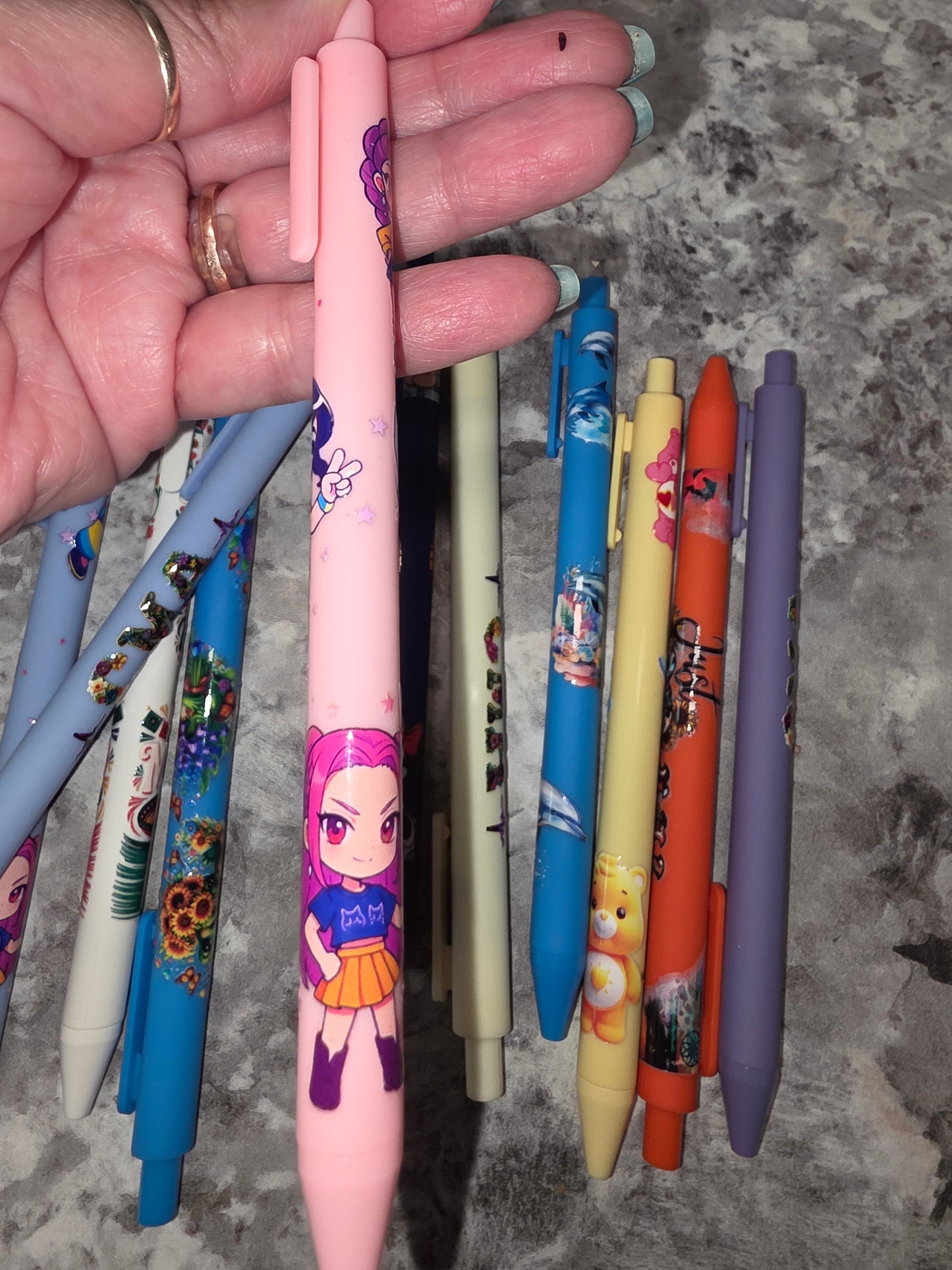 Mystery Bundle of 10 Pens