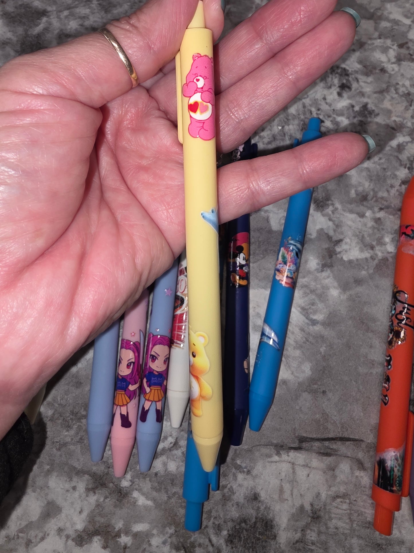 Mystery Bundle of 10 Pens