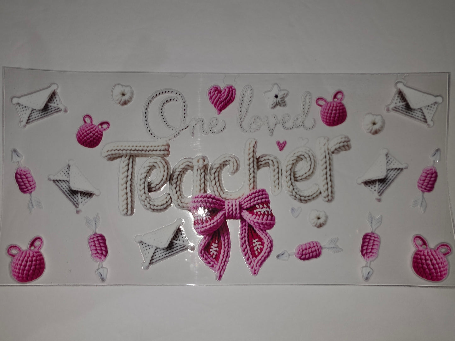Knitted Teacher Tumbler Wrap Design - Pink & White Yarn Heart & Bow Theme